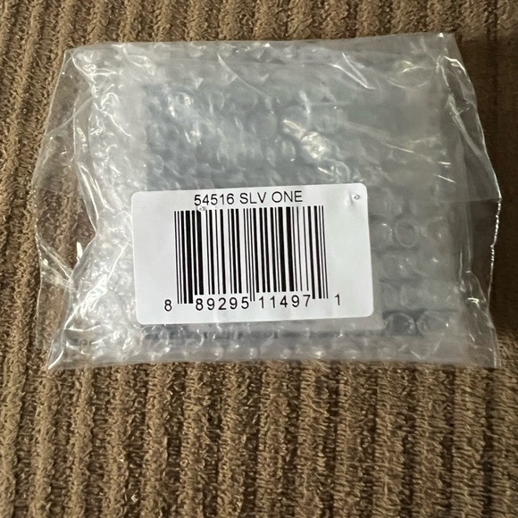 Coach Open Circle Stone Stud Earrings NWT w/packaging - Picture 4 of 4